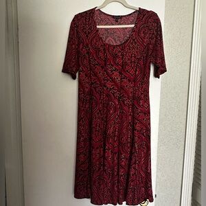 Sami & Jo Woman’s Red Midi dress Size Medium